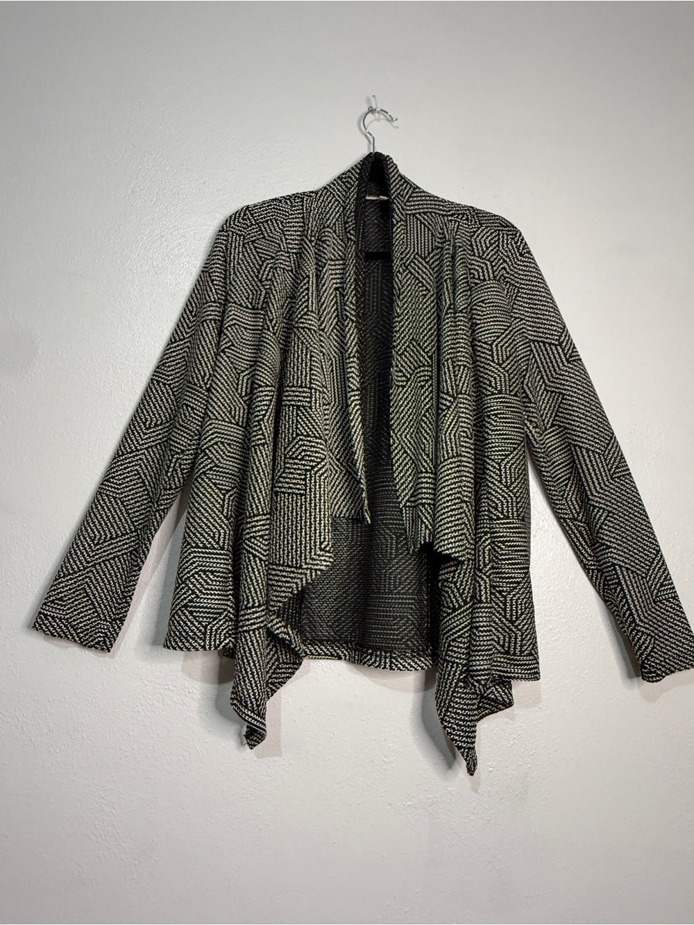 Dana Buchman Womens Black & White Open Front Draped Cardigan Jacket. Sz S.